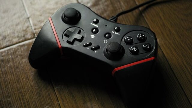 ゲームのコントローラー
